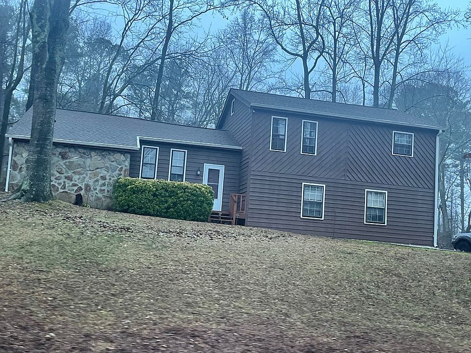 1st image of 2601 Foxwood Pl SW