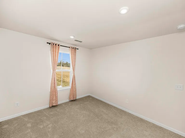 247 Pryor Dr — Photo 35