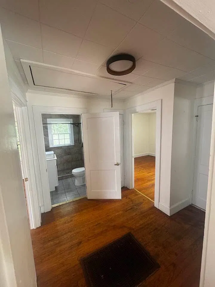 2 bed, 840 sqft, $1,200 — Photo 4