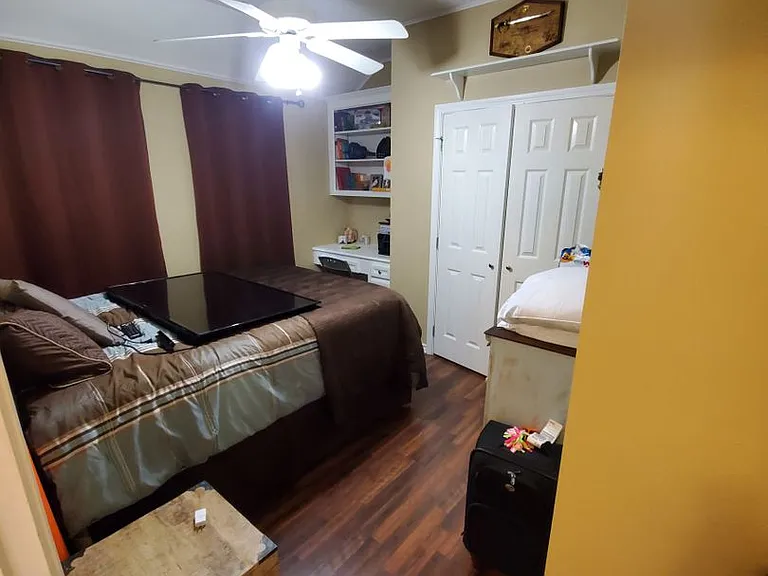 215 Landsburg Ct — Photo 14
