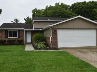 2731 Delcane Dr, Columbus, OH 43235