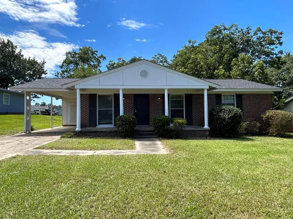 1013 Park St, Troy, AL 36081