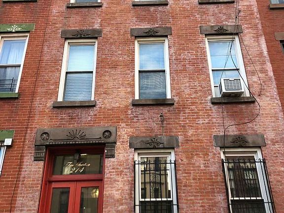 3rd image of 214 14th St APT 1