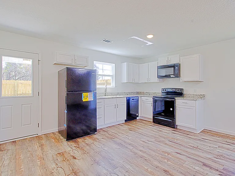 89 Horse Creek Rd NE #B-1 — Photo 7