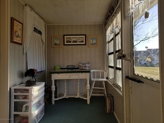 2nd image of 336A Canterbury Ct