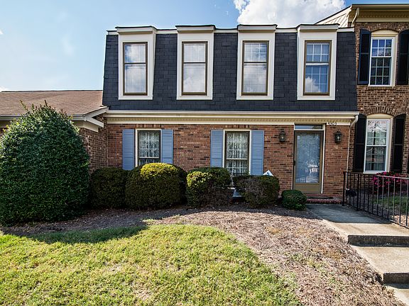 2nd image of 4303 Woodglen Ln