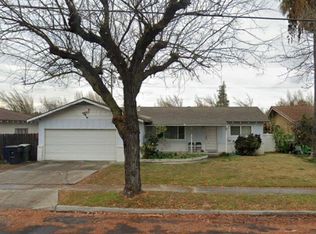 1017 Rose Ave, Modesto, CA 95355