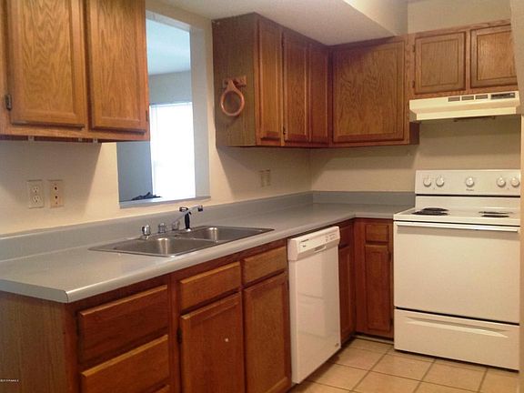 4th image of 112 Sunflower Dr APT A