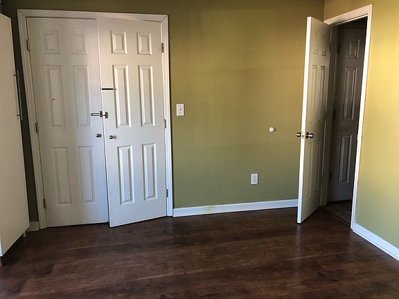 5th image of 7077 Deshon Creek Ct