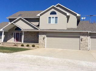 2326 Brushy Creek Rd, Duncombe, IA 50532