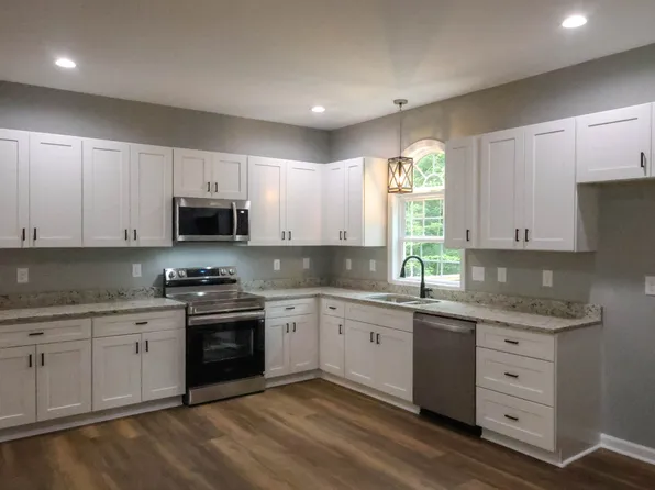 161 Vista Pointe Rd, Hohenwald, TN 38462