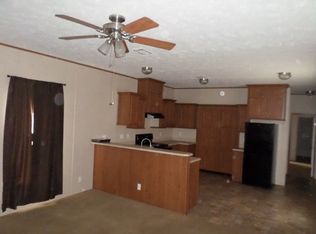 443 Clearwater Lake Dr, Polk City, FL 33868