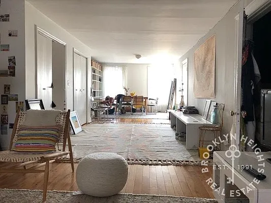 Rented by Brooklyn Heights Real Estate Inc | media 46