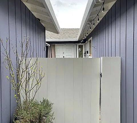 Courtyard Entry