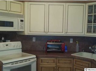 285A Dorchester Dr, Lakewood, NJ 08701