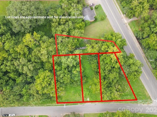 445 Newton Ave, Statesville, NC 28677