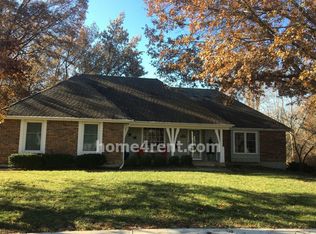 11908 Belinder Rd, Leawood, KS 66209