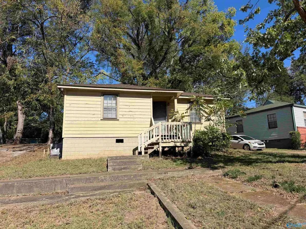 206 Richmond Dr NW, Huntsville, AL 35811