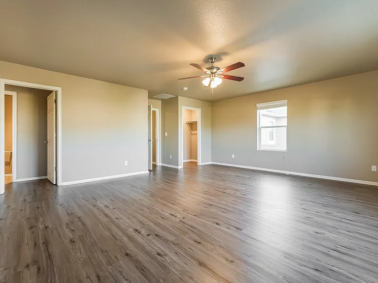 5772 Echo Park Cir — Photo 9