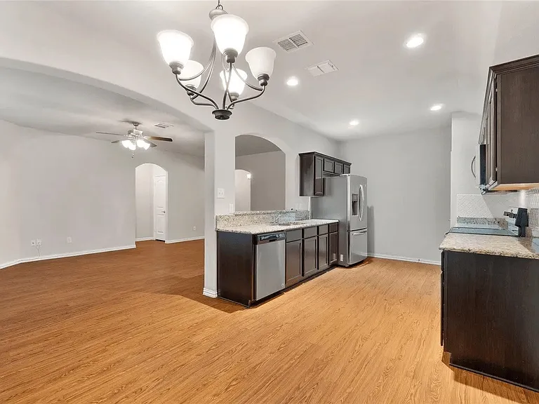 2905 Pacifico Way — Photo 3