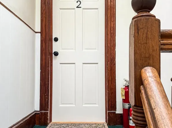 90 Carlton Avenue image 36 of 40