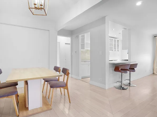 66-15 Wetherole St #E4, Rego Park, NY 11374