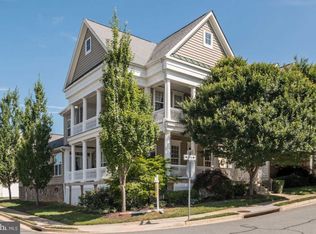 36054 Welland Dr, Round Hill, VA 20141