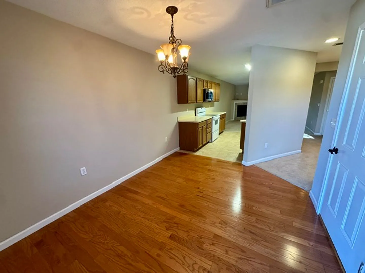 Maryville 37804 - 3 Bedroom, 2. — Photo 2