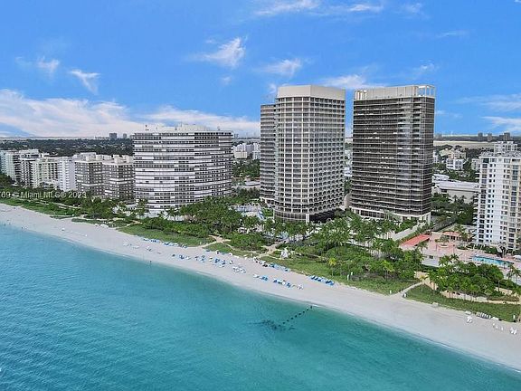 4th image of 9705 Collins Ave Unit 702N