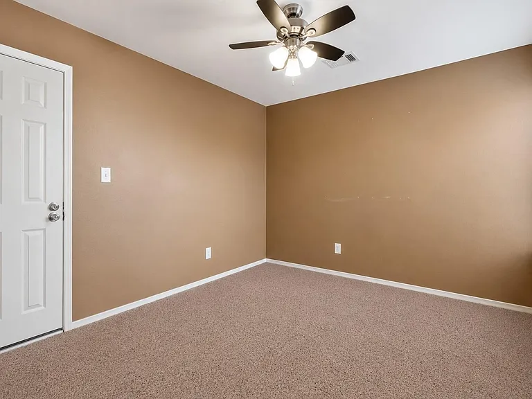 18723 Cypress Loch Dr — Photo 21