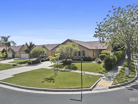 3rd image of 603 Pale Lilac Ln