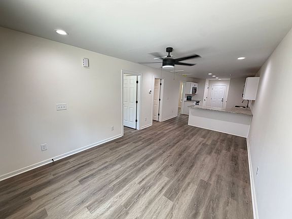 3rd image of 334 Dockery St Unit B