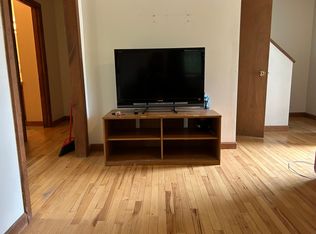 38 Grove St, Orono, ME 04473