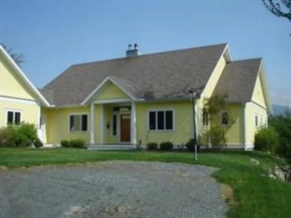 182 Wintergreen Lane, Franconia, NH 03580