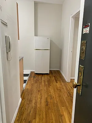 Rented by Landmark Real Estate | media 9