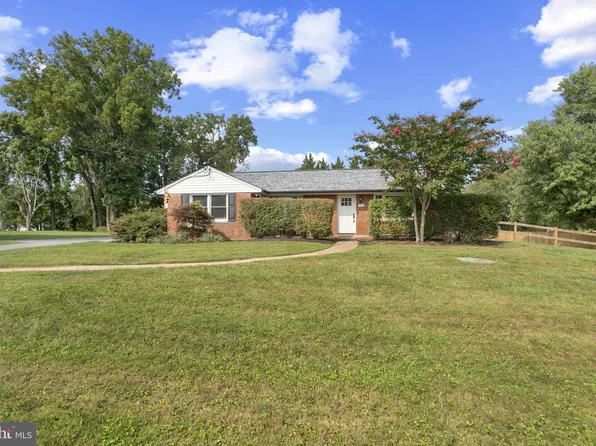 212 Nicodemus Rd, Reisterstown, MD 21136