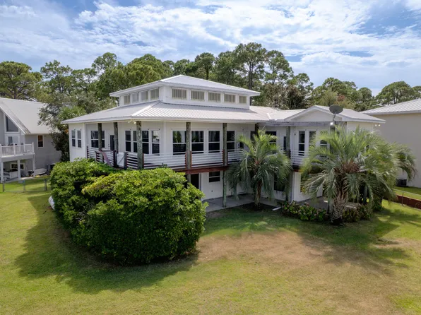 323 Bay Circle Dr, Santa Rosa Beach, FL 32459