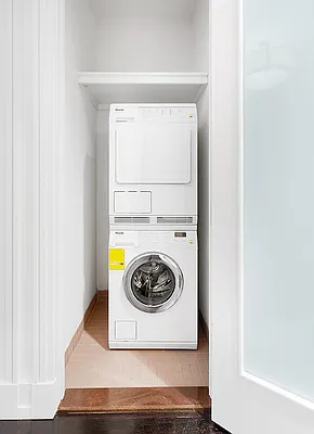 Rented by Mirador Real Estate | media 40