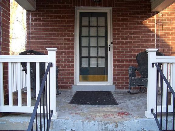 4th image of 211 Arcadia Park #213