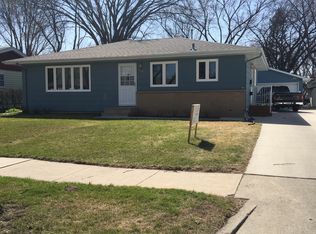 1429 18th St S, Fargo, ND 58103