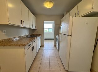200 London Rd, Sarnia, ON N7T 7S9