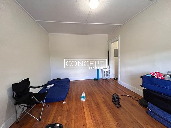 4th image of 1175 Boylston St APT 20