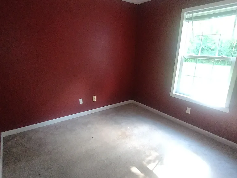 13704 Bohannon Ave — Photo 8