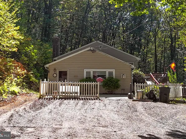 454 Landis Store Rd, Boyertown, PA 19512