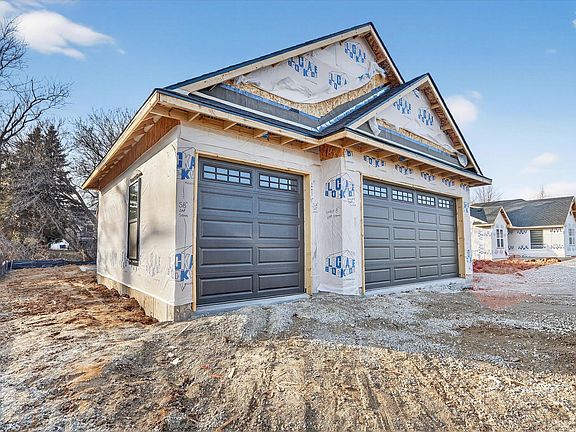 4th image of 4247 Huntinghorne Dr
