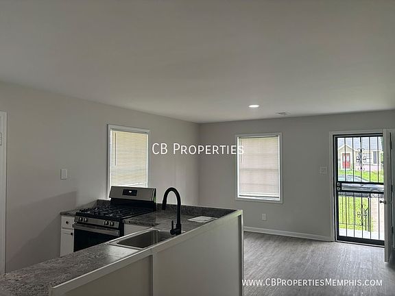 3rd image of 1311 Snowden Ave Unit A