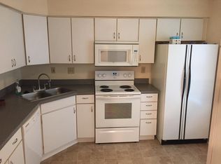 716 Inlet Quay APT D, Chesapeake, VA 23320