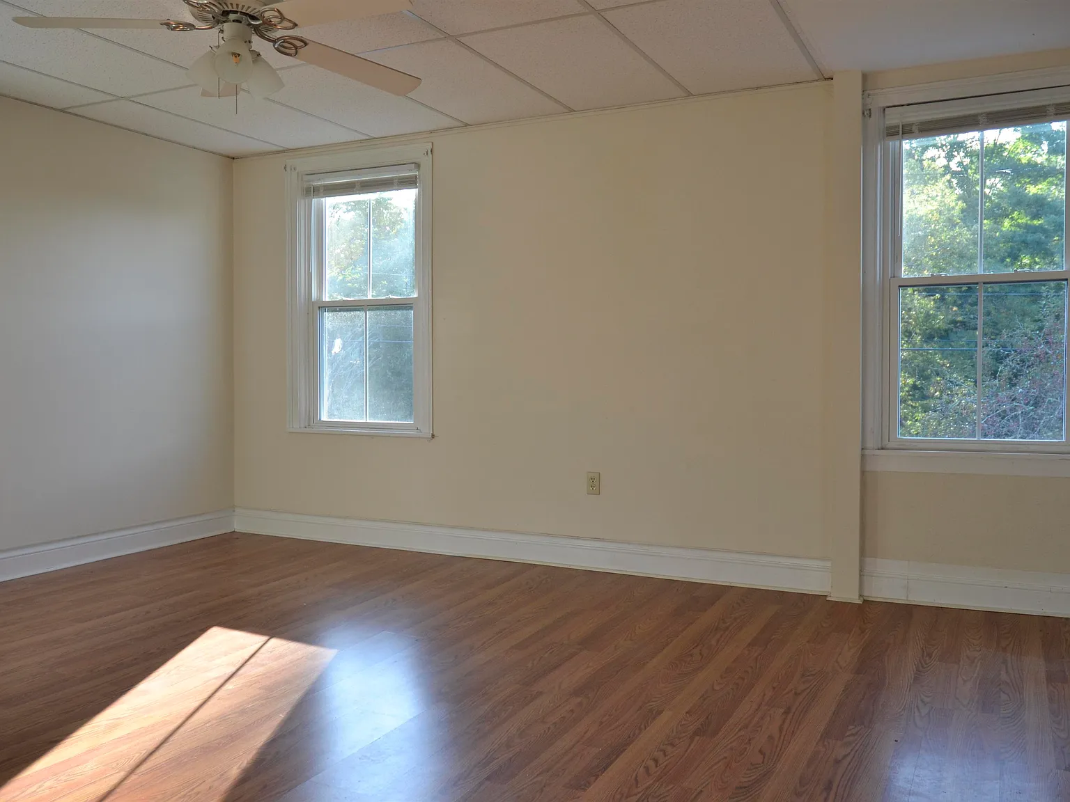 2 bed, 1088 sqft, $1,400 — Photo 4