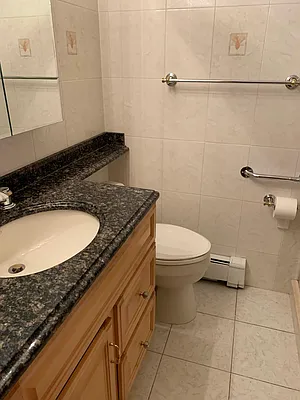 Rented by Halvatzis Realty | media 9