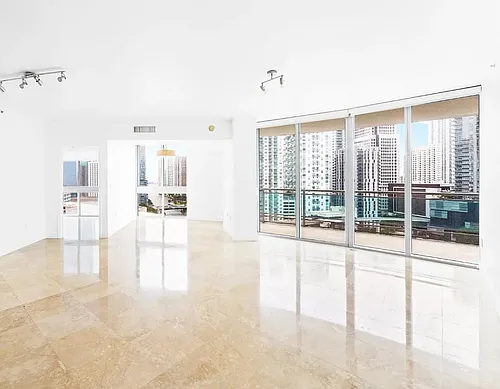 350 S Miami Ave #1802 Photo 1